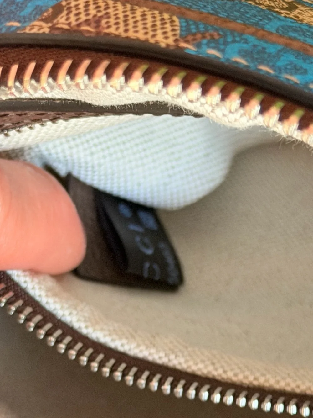 Gucci Blue and Brown Camouflage GG Supreme Messenger Bag